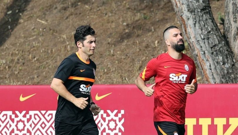 Galatasaray, günü çift idmanla geçirdi