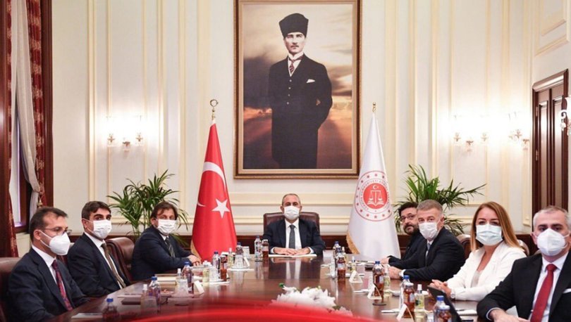Kulüpler Birliği Vakfından Adalet Bakanı Gül'e ziyaret