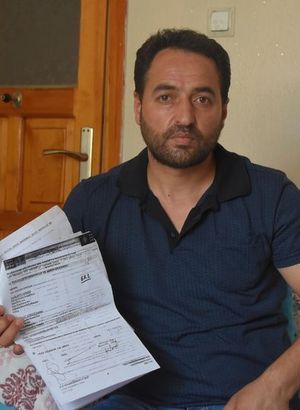 SAKIN KAYBETMEYİN! Son dakika: Kimliğini kaybetti! 85 bin liralık borcu çıktı! - VİDEO HABER