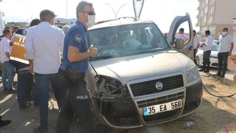 Yüksekova'da iki araç çarpıştı: 9 yaralı