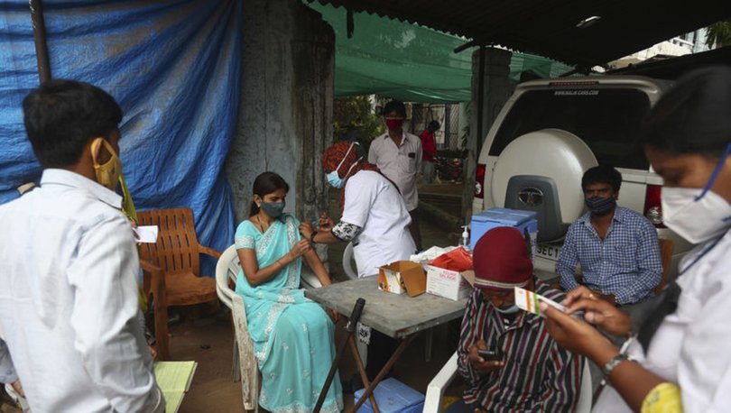 SON DAKİKA: Hindistan'da Kovid-19 salgınında tedavisi süren hasta sayısı azalmaya devam ediyor