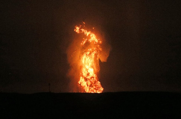 Hazar Denizi kıyısındaki patlamada yetkililer 'çamur volkanı' ihtimali üzerinde duruyor