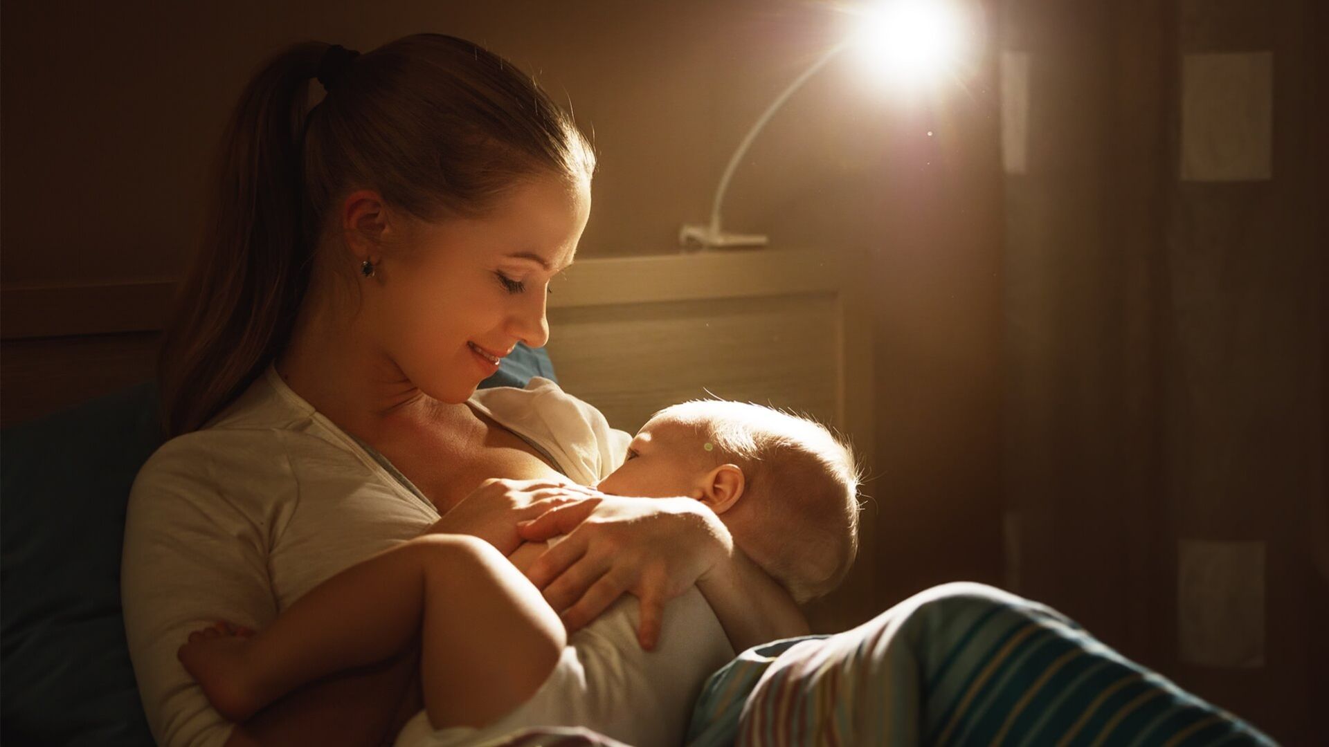 Anne sütü bebekleri koronavirüsten koruyor