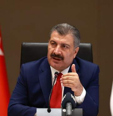 Sağlık Bakanı Fahrettin Koca, Twitter hesabından yaptığı açıklamada "Son 10 günde yapılan aşı sayısı 8 milyon dozu geçti" dedi.
