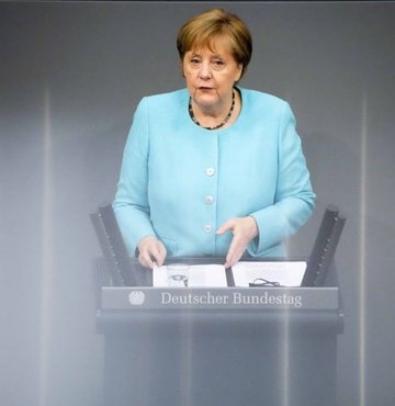 Almanya Başbakanı Angela Merkel, yeni tip koronavirüs (Covid-19) salgınıyla mücadelede Almanya