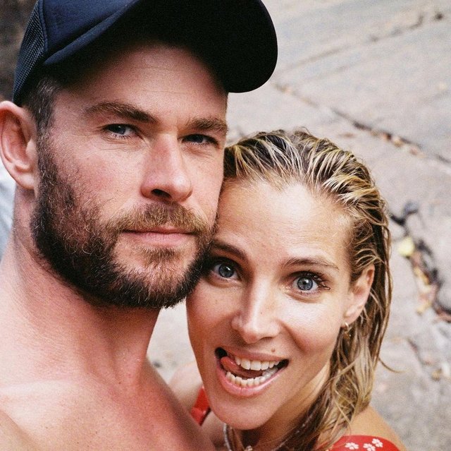 Chris Hemsworth eşi Elsa Pataky'nin yeni yaşını böyle kutladı - Magazin haberleri