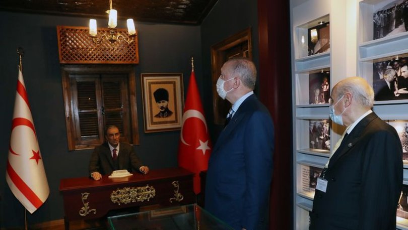 Cumhurbaşkanı Erdoğan ve Bahçeli'den Türkeş'in doğduğu eve ziyaret