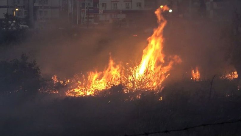 Makine Kimya Endüstrisi Kurumu'na (MKE) ait boş bir arazide kuru otların tutuşmasıyla yangın çıktı