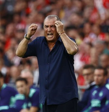 Galatasaray Teknik Direktörü Fatih Terim, "PSV hem farklı kazandı hem de tura bizden yakın. Üzgünüz ama tabii ki gereken neyse zaman içerisinde yapacağız" dedi