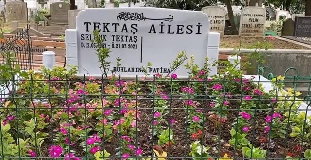 Alişan'dan acılı ziyaret! Selçuk Tektaş'ın mezarını ziyaret etti - Magazin haberleri