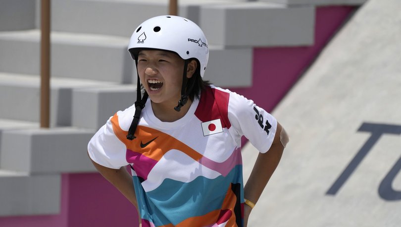Tokyo'da 13 yaşında altın madalya kazandı - Momiji Nishiya