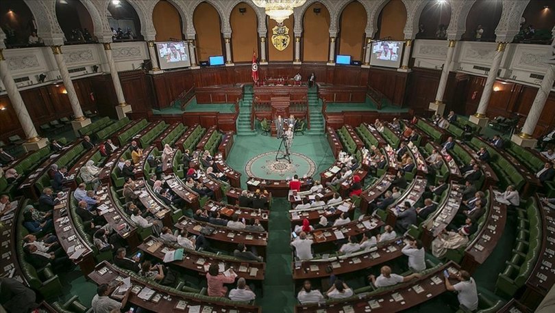 SON DAKİKA! Tepkiler sürüyor: Tunus Parlamento Ofisi: Darbeyi kınıyoruz!