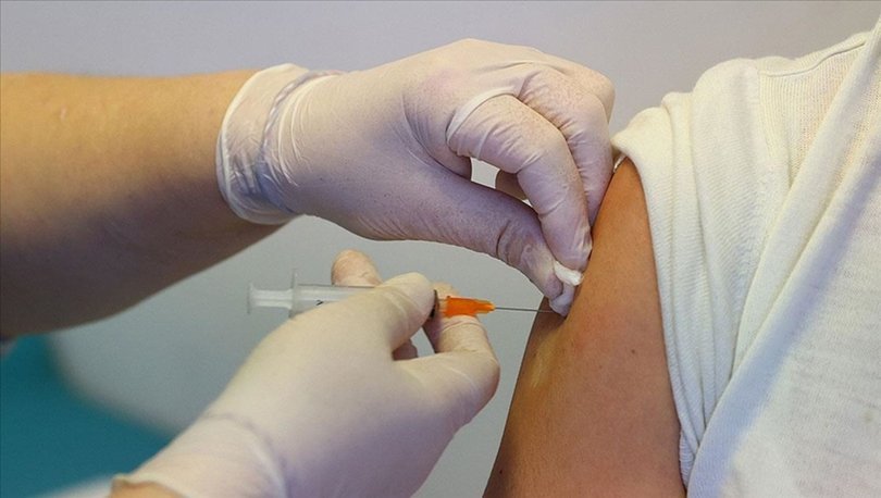 Fransa'da 12-17 yaş için Moderna aşısı onaylandı