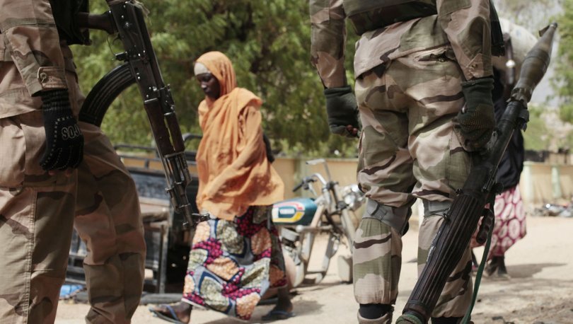 Nijer'in Mali sınırında düzenlenen terör saldırısında 18 sivil hayatını kaybetti.
