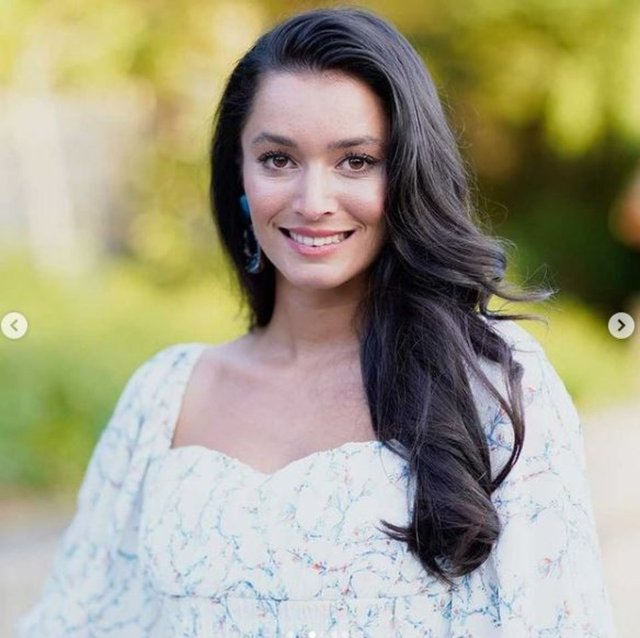 sen cal kapimi oyunculari kim sen cal kapimi ne zaman hangi gun yayinlaniyor televizyon haberleri