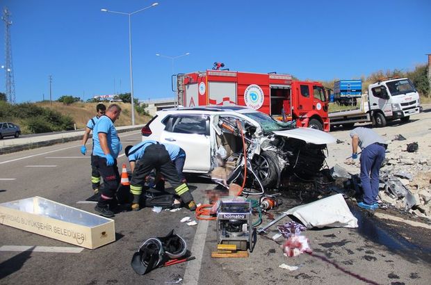 trakya da korkunc kaza istinat duvarina carpti 3 olu 1 yarali haberler gundem haberleri
