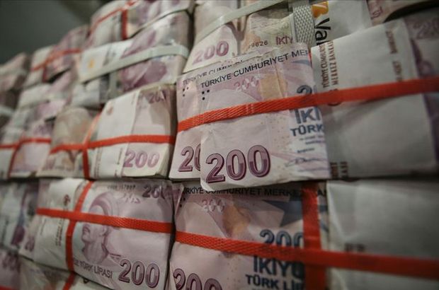 Hazine 10.1 milyar lira borçlandı