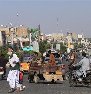 Yakın zamanda yeni Afganistan hükümetini duyuracaklarını açıklayan Taliban, Siyasi Ofis üyesi Enes Hakkani
