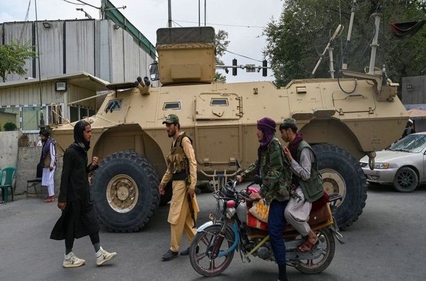 Hollanda'nın Kabil Büyükelçiliği personeli Afgan çalışanlara haber vermeden binayı terk etti