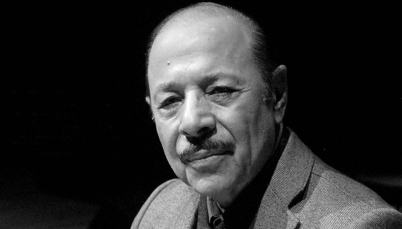 Neşet Ertaş (1938 - 2012)