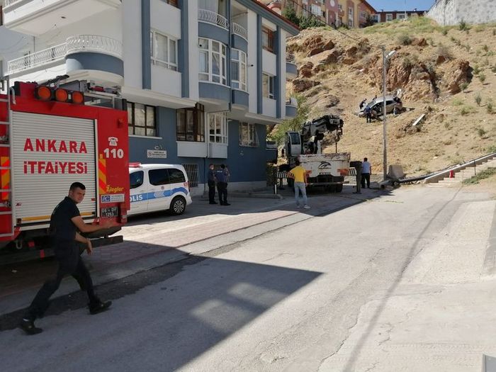 مقتل سائق سيارة في حادث كارثي بمدينة أنقرة 