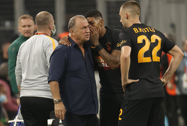 Spor yazarlarından Marsilya Galatasaray maçı yorumları: İmdadına tribünler yetişti!