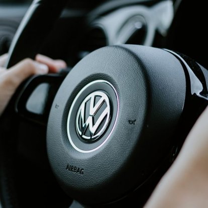 VW Doğu Avrupa'da batarya fabrikası kuracak
