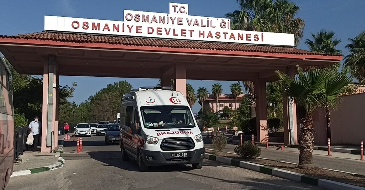 Gida Zehirlenmesi Panigi 29 Ogrenci Tedavi Altinda Haberler Son Dakika Haberleri Gida Zehirlenmesi Panigi 29 Ogrenci Tedavi Altinda Haberler Son Dakika Haberleri