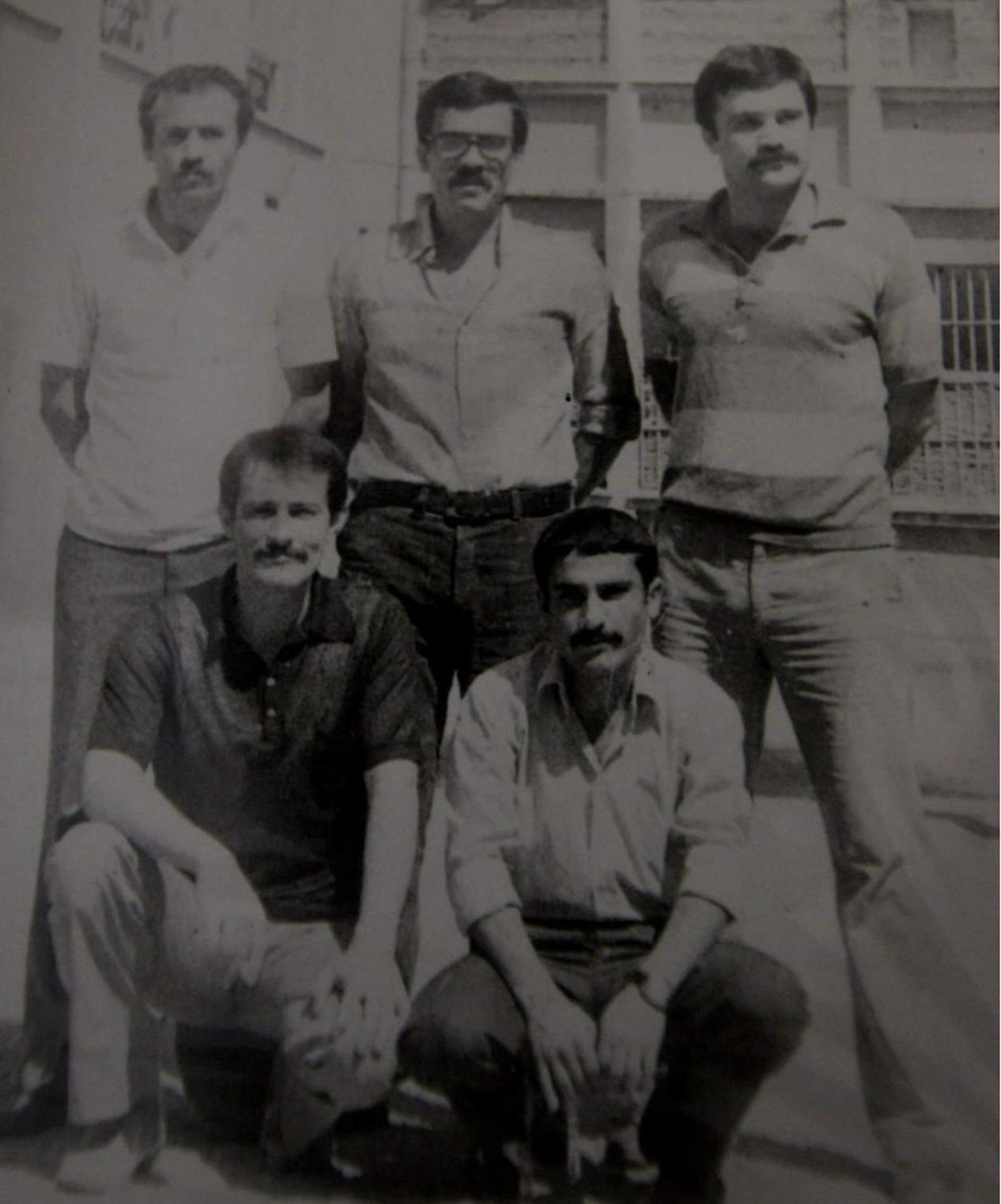 Hıdır Aslan (Ayakta sol başta), İlyas Has (Ayakta soldan ikinci), Ali Akgün, İsmail Levent Aksan, Veli Biçer (İlyas Has, Süleyman Tosun'un öldürülmesi suçundan idama mahkum oldu. İnfaz, 7 Ekim 1984'de gerçekleştirildi.)