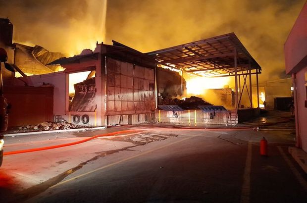 Esenyurt'ta fabrika yangını: 1 ölü
