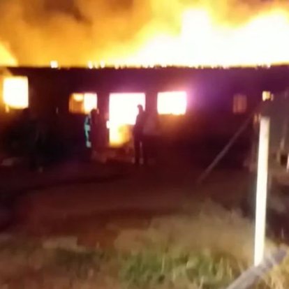Tarsus'ta çiftlik evi çıkan yangınla kullanılamaz hale geldi