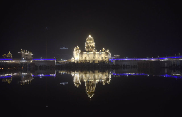 SON DAKİKA: Hindistan'da Diwali Işık Bayramı kutlandı