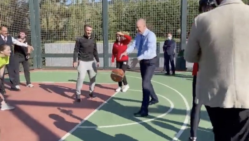 Cumhurbaşkanı Erdoğan Millet Bahçesi açılışında gençlerle basketbol oynadı - Haberler