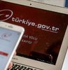 Milyonlarca üniversite öğrencisinin heyecanlı bekleyişi sona erdi. Gençlik ve Spor Bakanı Mehmet Kasapoğlu, 2021 KYK burs ve kredi başvurularının başladığını açıkladı. Adaylar, "KYK burs ve kredi başvurusu nasıl yapılır?" sorusunun cevabını araştırıyor. İşte KYK kredi ve burs başvurusu tarihleri ve e-Devler KYK burs başvuru ekranı