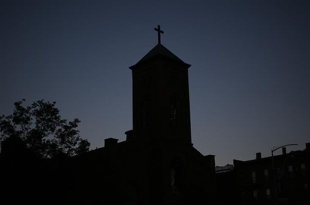 Kilise, cinsel istismar mağdurları için varlıklarını satacak