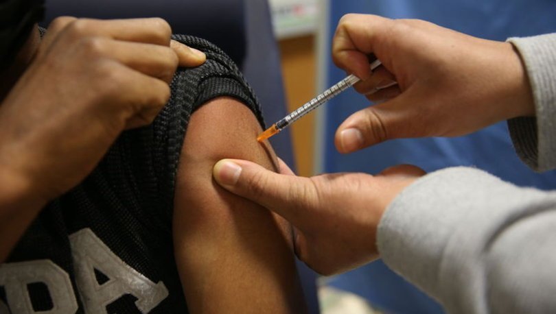 Ülke genelinde iki doz Covid-19 aşısı olanların oranı yüzde 80'i geçti