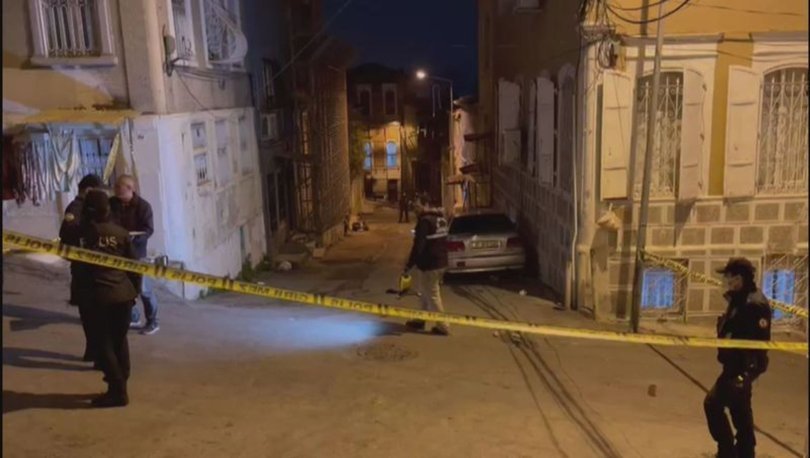 İzmir'de yol verme tartışması silahlı ve bıçaklı kavgaya dönüştü: 6 yaralı - HABERLER