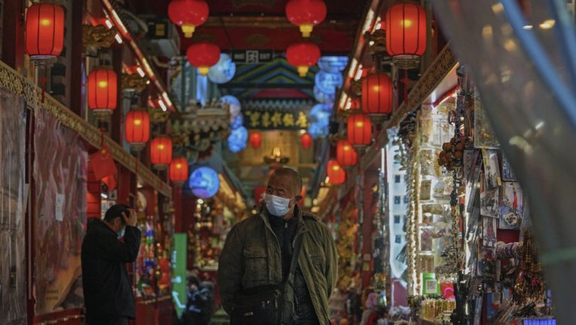 SON DAKİKA: Çin'de yeniden koronavirüs önlemleri: Pekin'e yurt içi uçuşlar asgariye indirildi!
