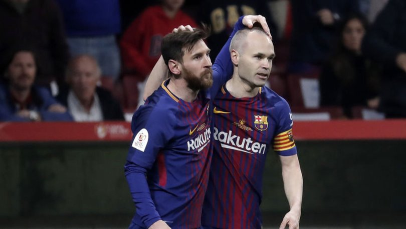Messi ve Iniesta Barcelona'ya dönebilir mi? Joan Laporta'dan açıklama
