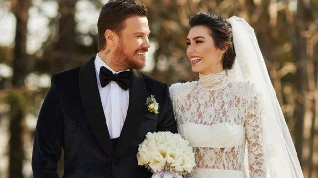 2019'da boşanan Sinan Akçıl ve Burcu Kıratlı 23 Şubat'ta yeniden evlenmişti.