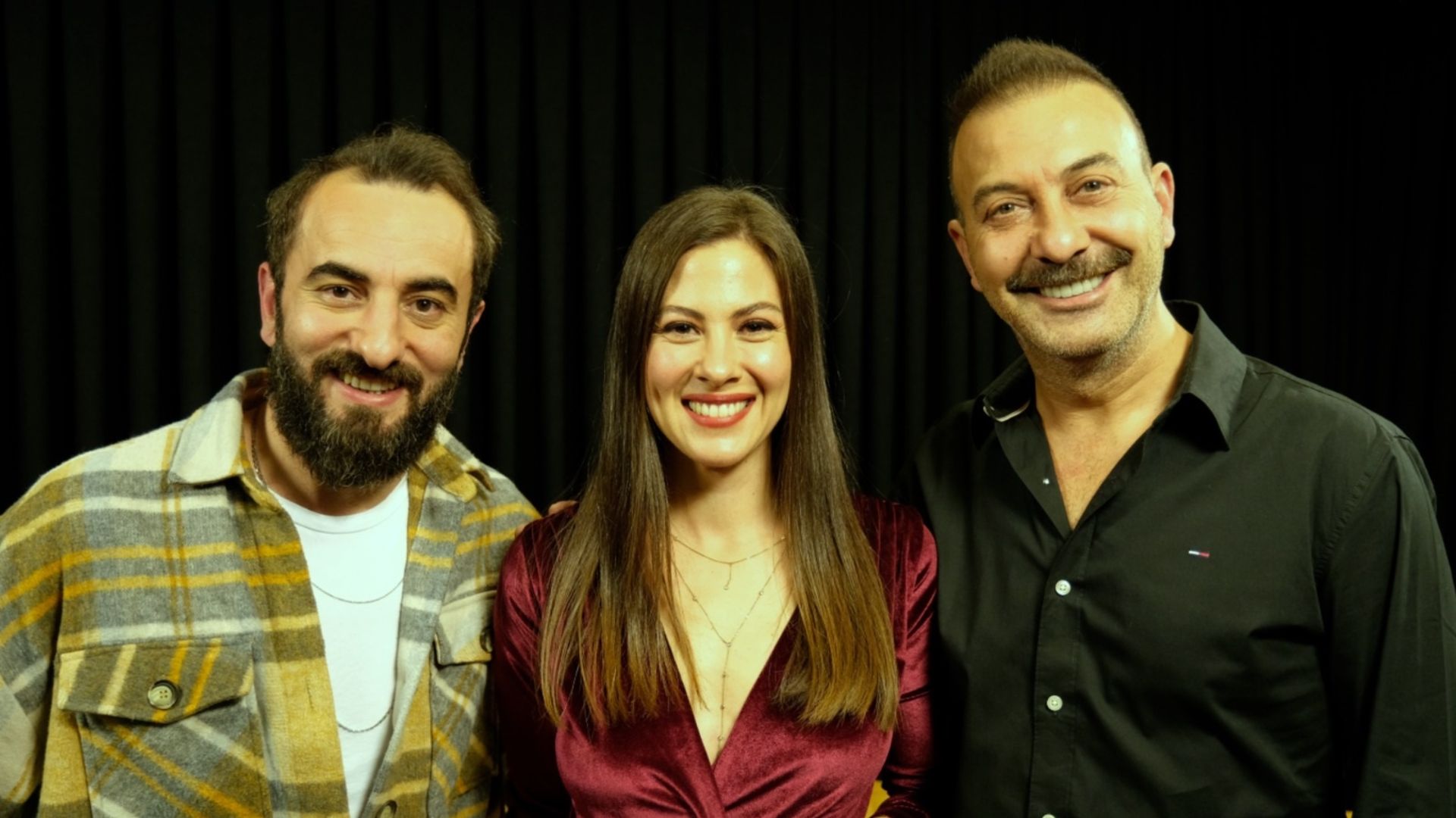Aykut Enişte 2'nin üç başrol oyuncusu Cem Gelinoğlu, Hakan Yılmaz ve Melis Babadağ Habertürk'e konuştu
