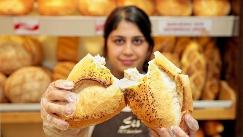 İzmir'de ekmeğin fiyatı 2 liradan 2.50 liraya çıkarak yüzde 20 oranında zamlandı
