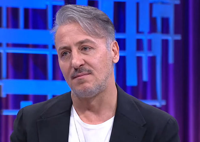 Barış Falay, 'Aliye', 'Ezel' ve 'Medcezir' gibi kendi d&ouml;nemlerinin &uuml;nl&uuml; dizilerinde canlandırdığı karakterlerle b&uuml;y&uuml;k beğeni topladı.