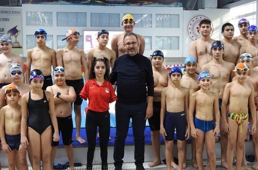Gençlik ve Spor Bakanı Dr. Mehmet Muharrem Kasapoğlu: 'Spor mu eğitim mi?' ikilemi ortadan kalktı
