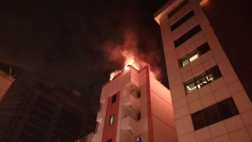 izmir de otelde cikan yangin korkuttu son dakika haberleri