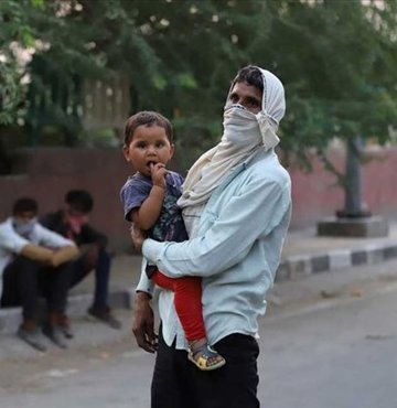 Covid-19’un Güney Afrika’da ortaya çıkan Omicron mutasyonu Hindistan’da bir çocukta tespit edildi. Maharaştra eyaletinde 3 yaşındaki çocukta tespit edilen mutasyonun ülkede ilk çocuk vaka olduğu aktarıldı