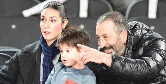&Ccedil;iftin birlikteliklerinden Kemal (8) adında &ccedil;ocukları var.