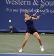 Çek Karolina Muchova ile Rus Natalia Vikhlyantseva, sezonun ilk grand slam tenis turnuvası Avustralya Açık