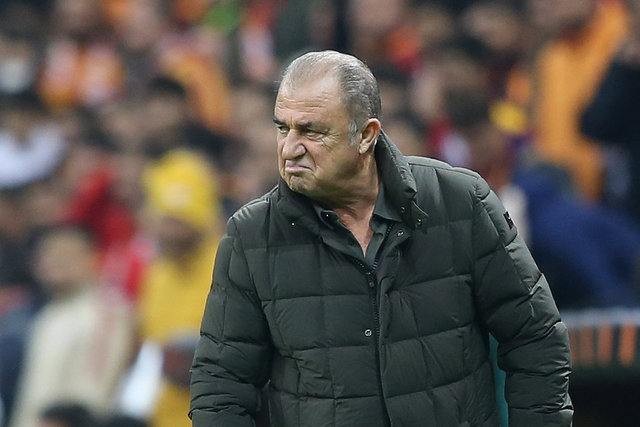 Üçlü savunma sürprizi! Galatasaray Antalyaspor maçı muhtemel 11'i