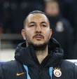 Galatasaray Yardımcı Antrenörü Necati Ateş, Antalyaspor galibiyetiyle ligin ilk yarısını iyi kapattıklarını belirterek, "İkinci yarıya da iyi başlayıp devam ettirmek istiyoruz. Yukarılara tırmanmak istiyoruz" dedi